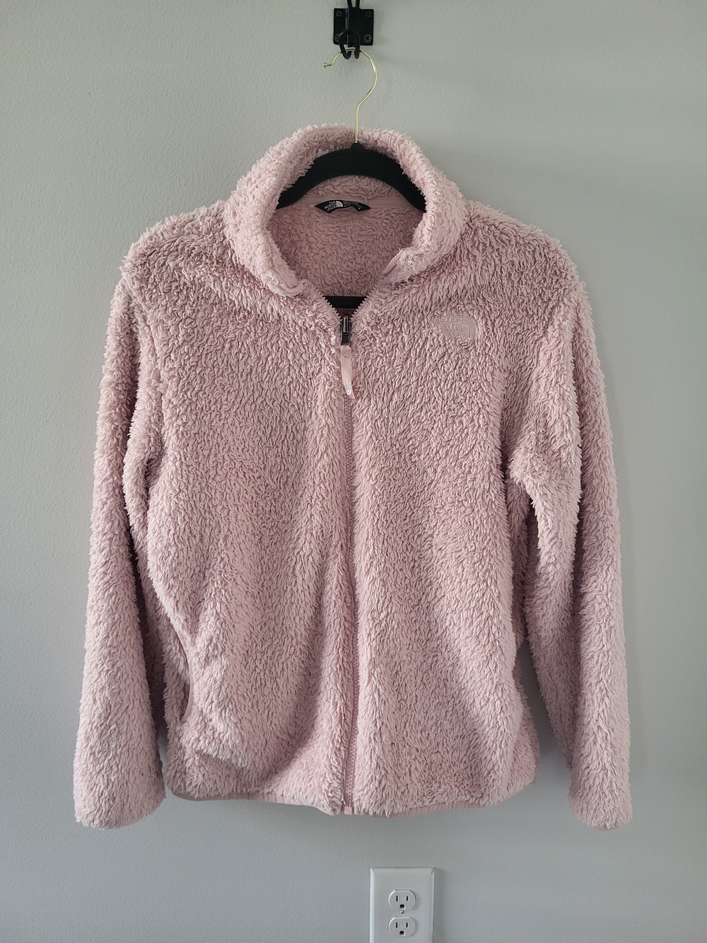 Soft Plush Zip-Up Jacket in Light Pink